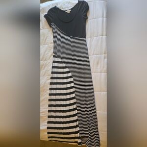 Black & White Striped Women’s Summer Dress